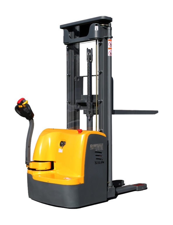 Самоходный штабелер Xilin CDDR1545