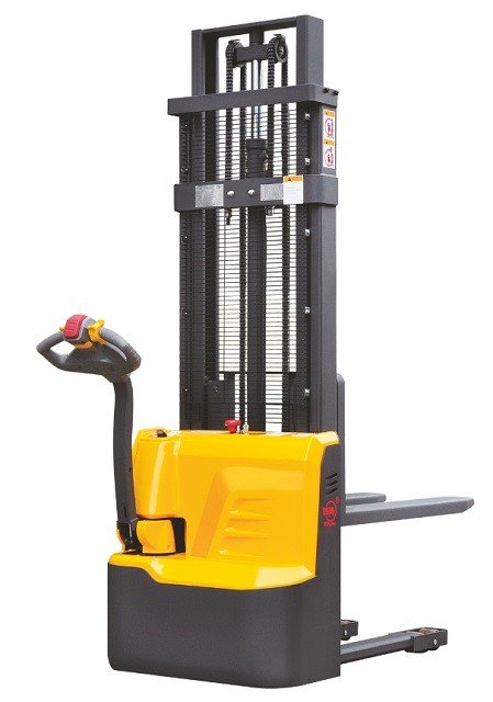 Самоходный штабелер Xilin CDDR10-E